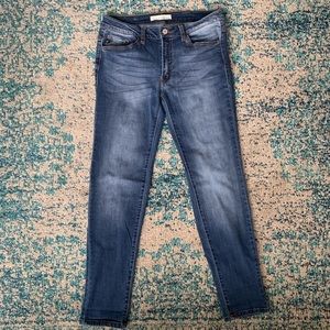 kanchan / skinny jeans